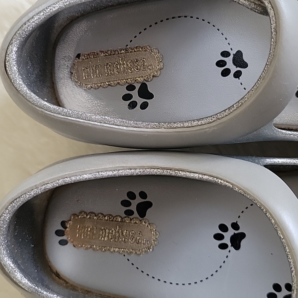 MINI MELISSA Jelly Silver Cat Shoes. Size 10 - Picture 7 of 12